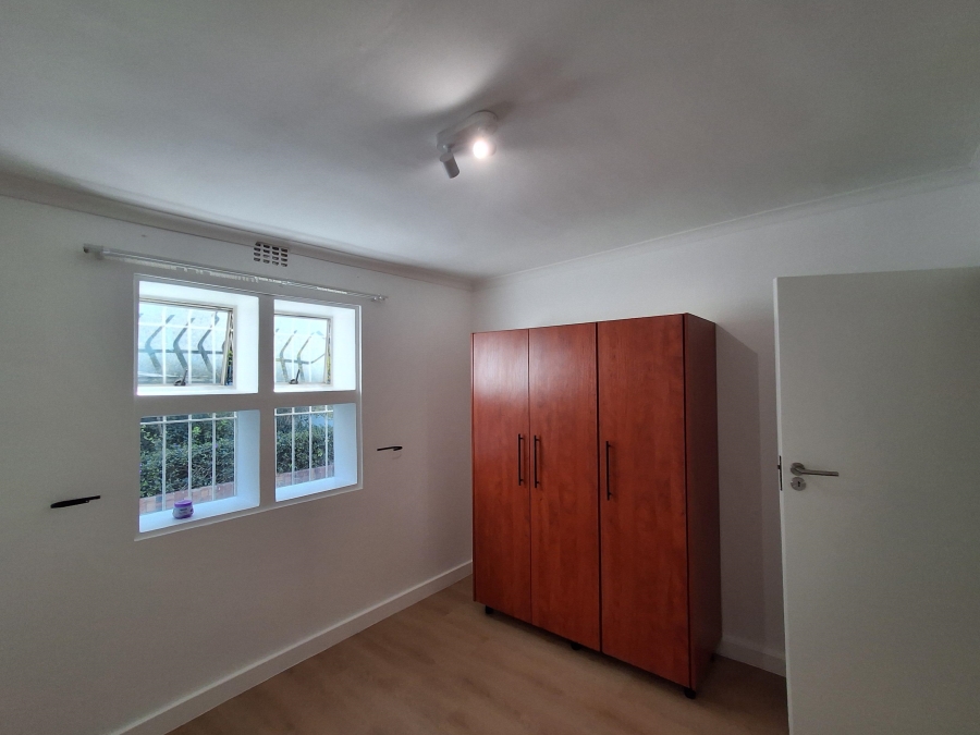 1 Bedroom Property for Sale in Kenilworth Western Cape
